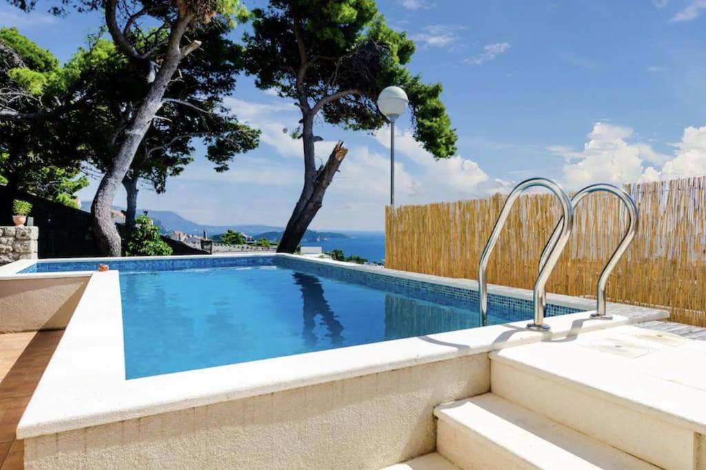 Wave N' Sea Apartment With A Private Pool Dubrovnik Eksteriør billede