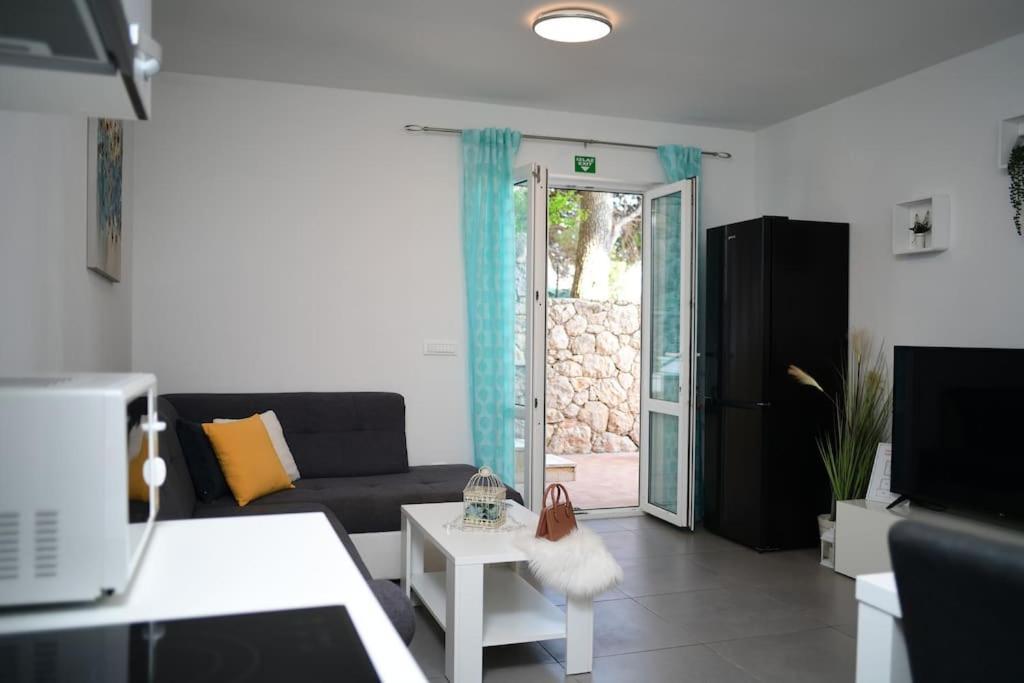 Wave N' Sea Apartment With A Private Pool Dubrovnik Eksteriør billede