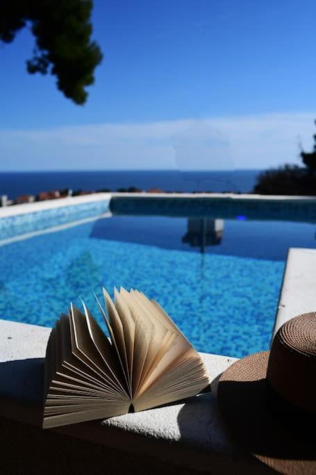 Wave N' Sea Apartment With A Private Pool Dubrovnik Eksteriør billede